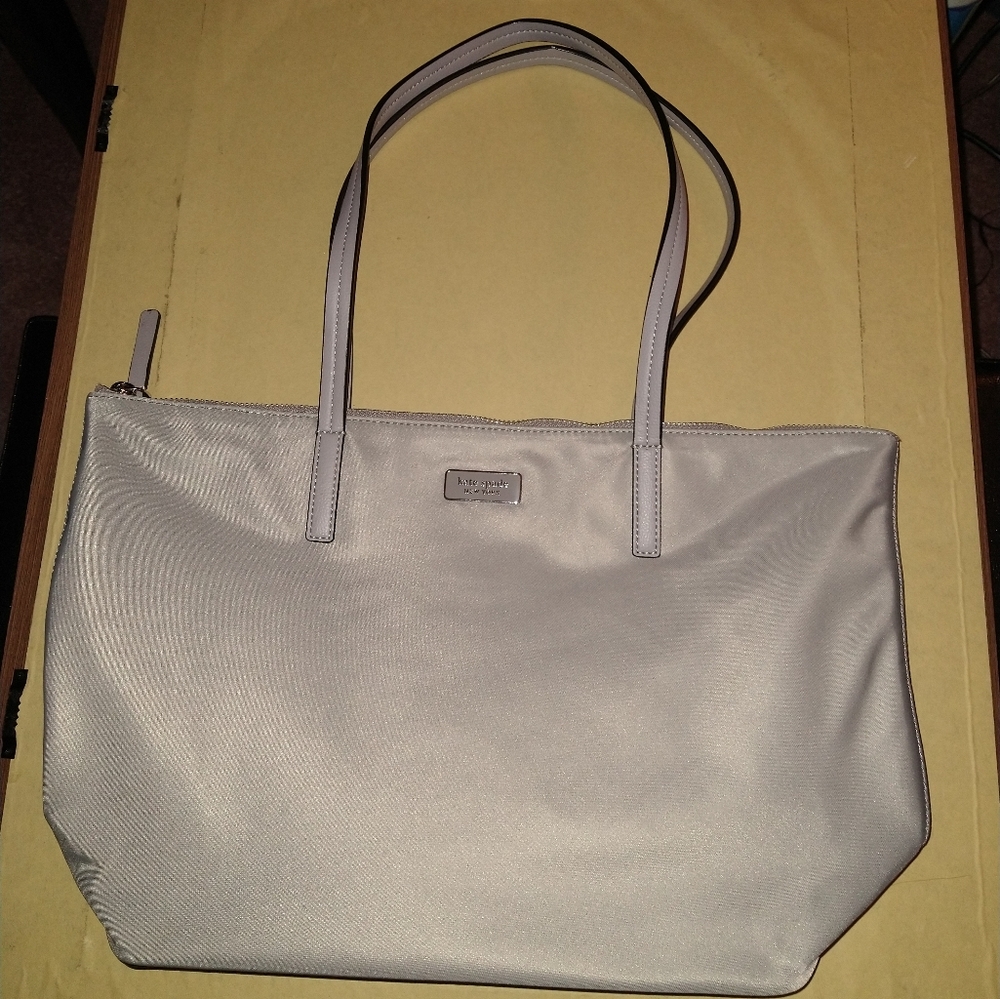 Kate Spade purse grey pretty